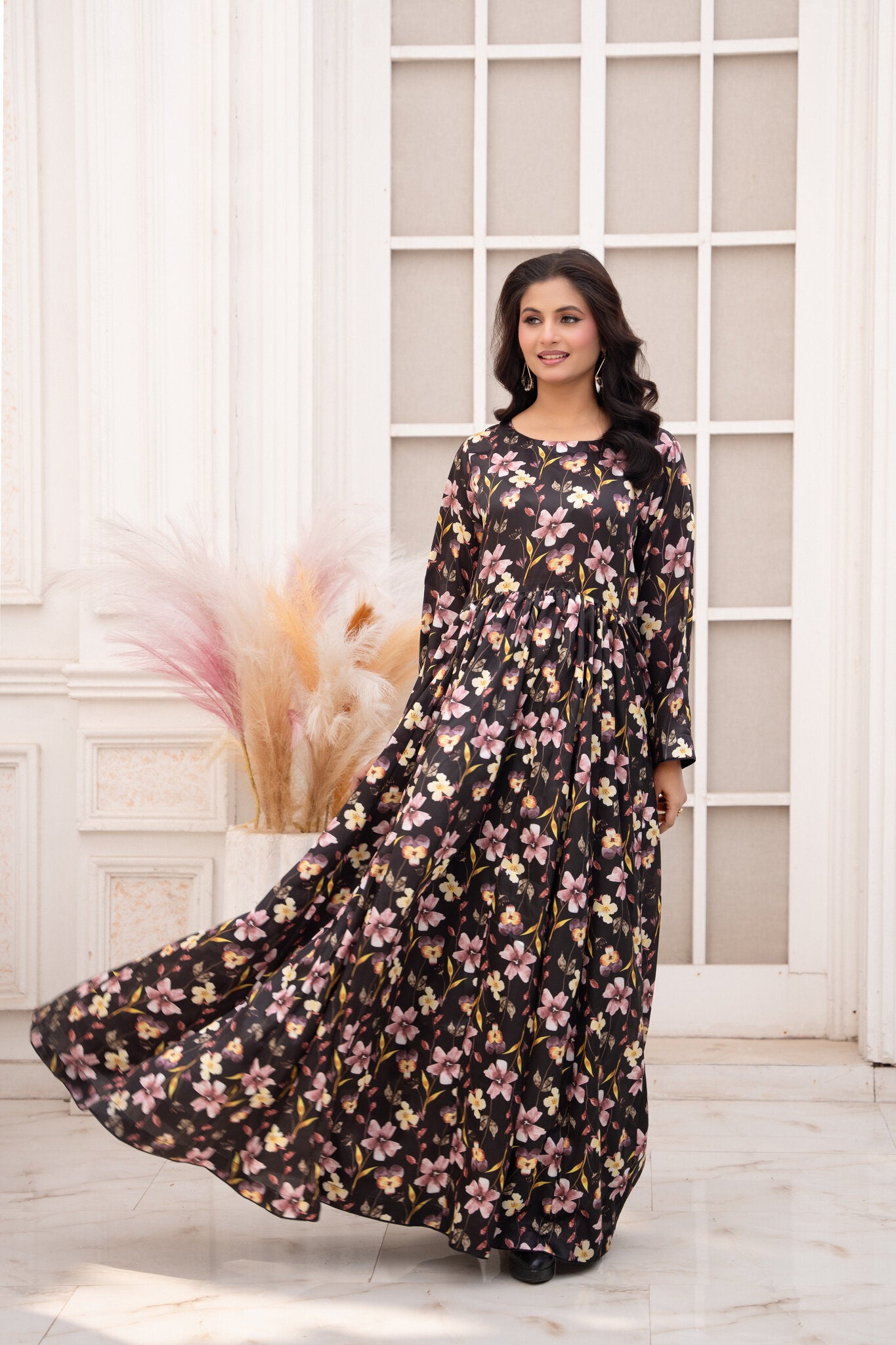 Noir Blossom – Printed 2-Piece Silk Suit