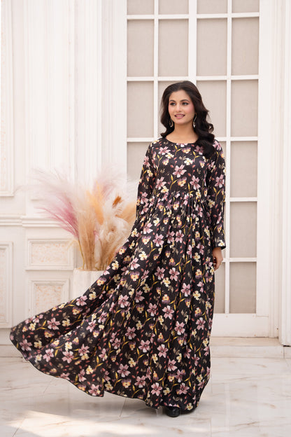 Noir Blossom – Printed 2-Piece Silk Suit