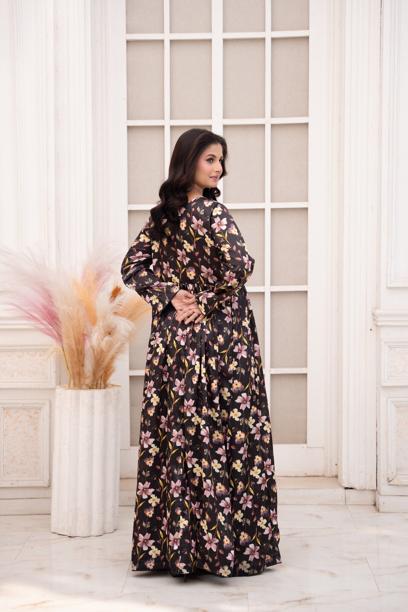 Noir Blossom – Printed 2-Piece Silk Suit