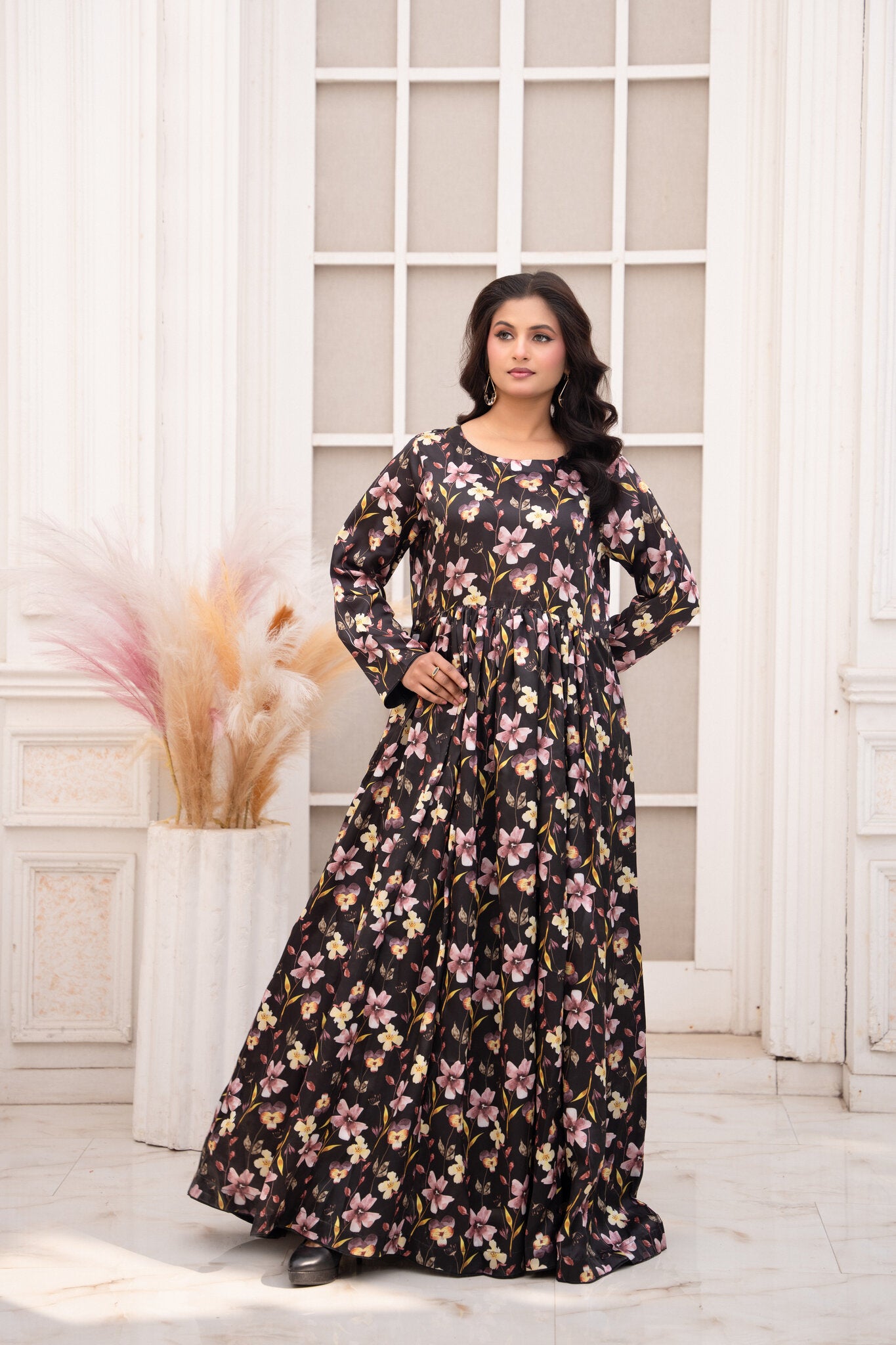 Noir Blossom – Printed 2-Piece Silk Suit