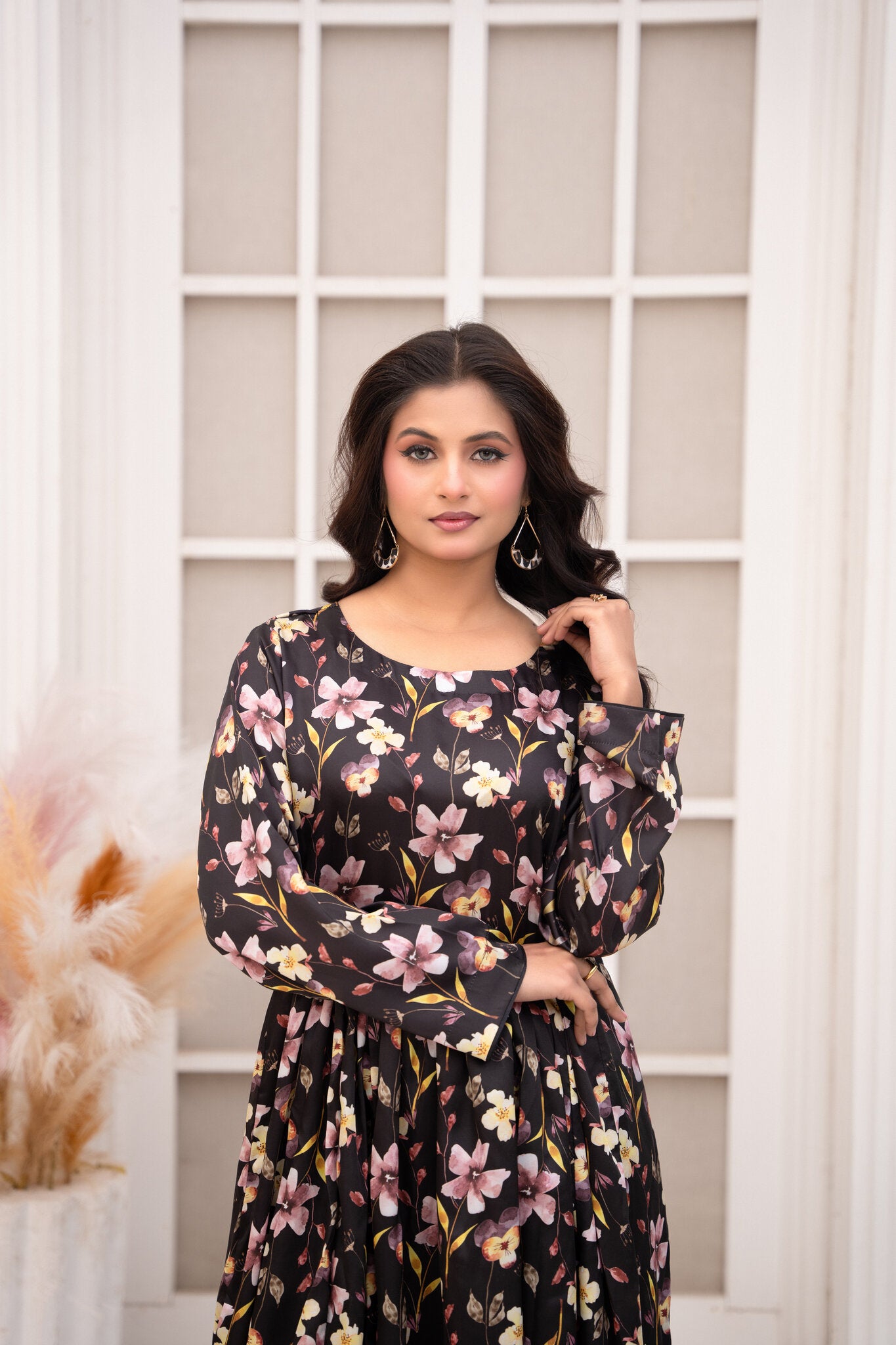 Noir Blossom – Printed 2-Piece Silk Suit