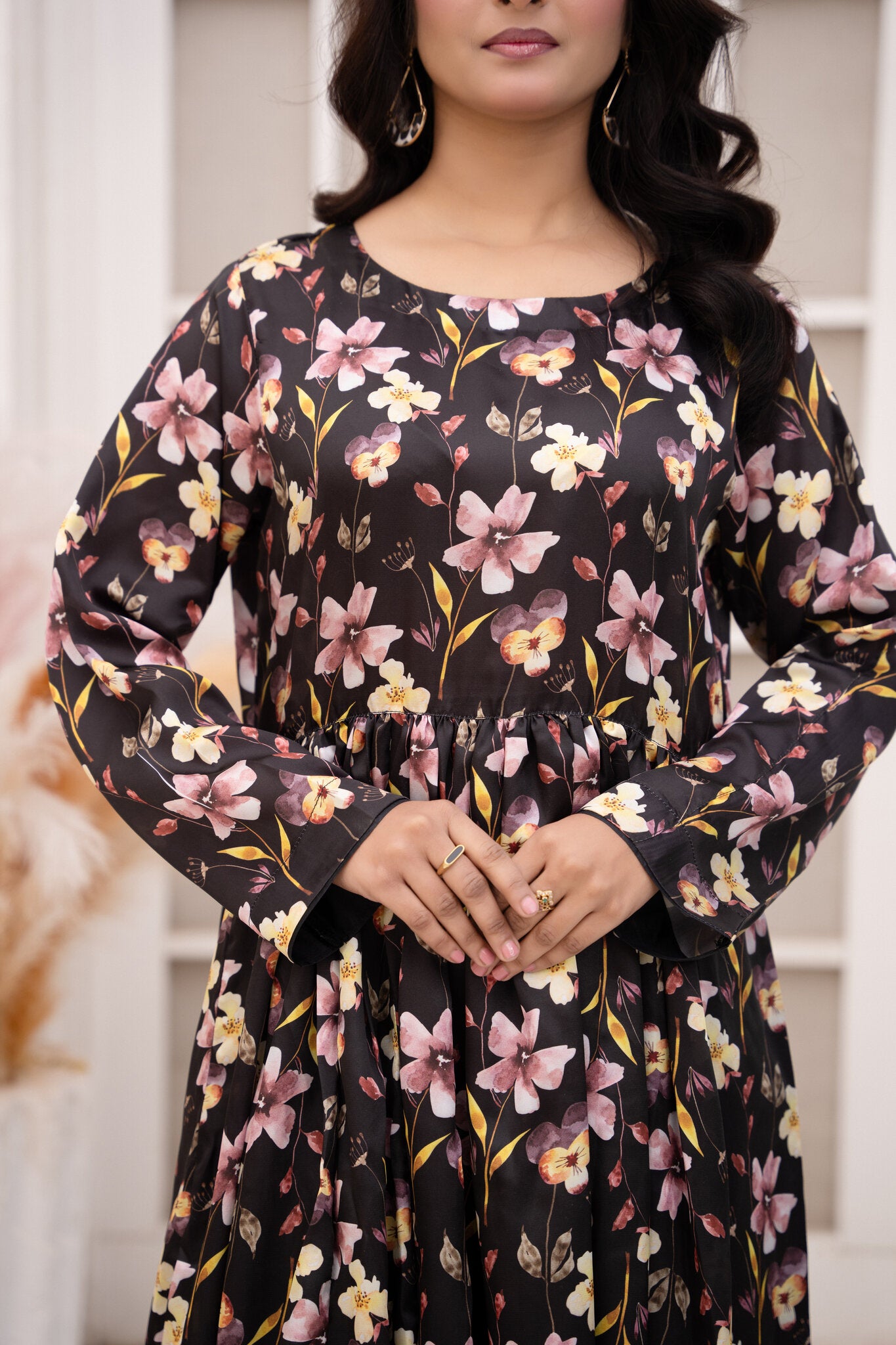 Noir Blossom – Printed 2-Piece Silk Suit