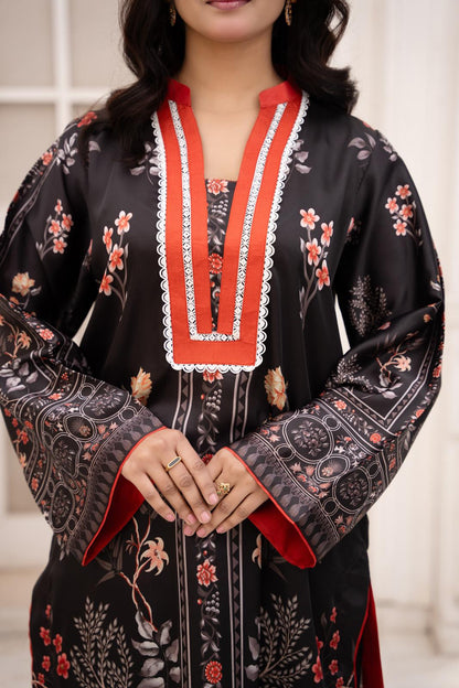 Ebony Bloom – Printed 2-Piece Silk Suit