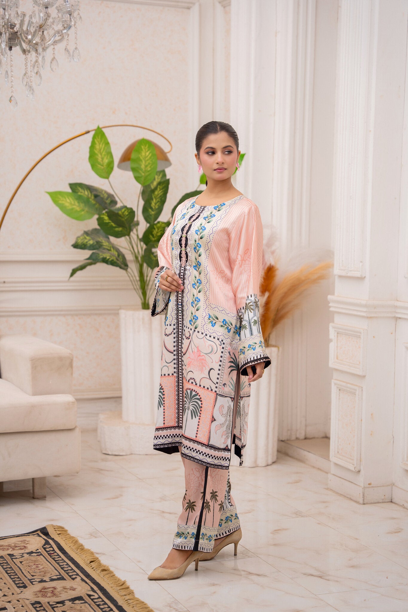 Palm Oasis – Printed 2-Piece Silk Suit