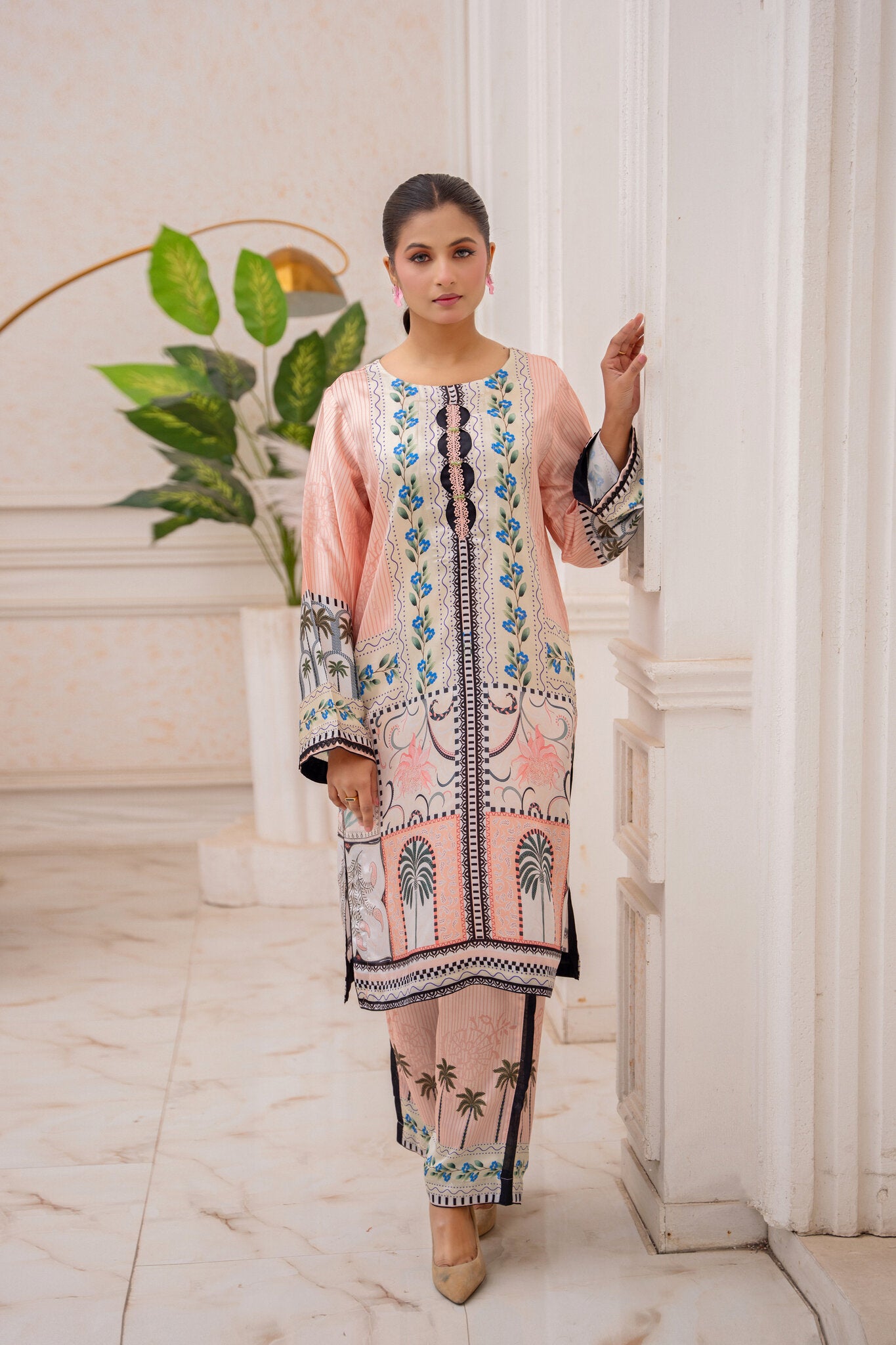 Palm Oasis – Printed 2-Piece Silk Suit